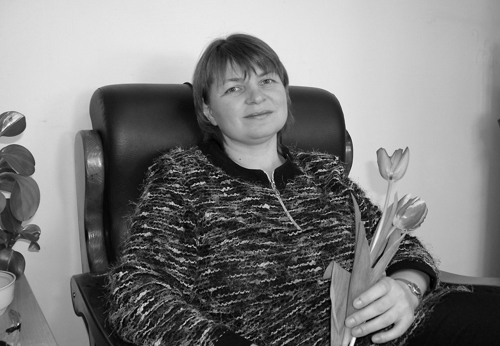 Известная омская журналистка Александра Самсонова умерла от COVID-19