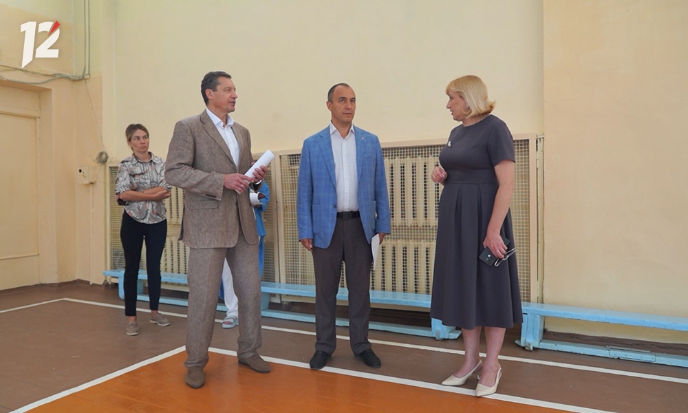 Омские школы готовят к новому учебному году