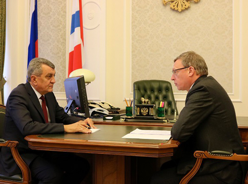 Александр Бурков обсудил с Сергеем Меняйло реализацию нацпроектов