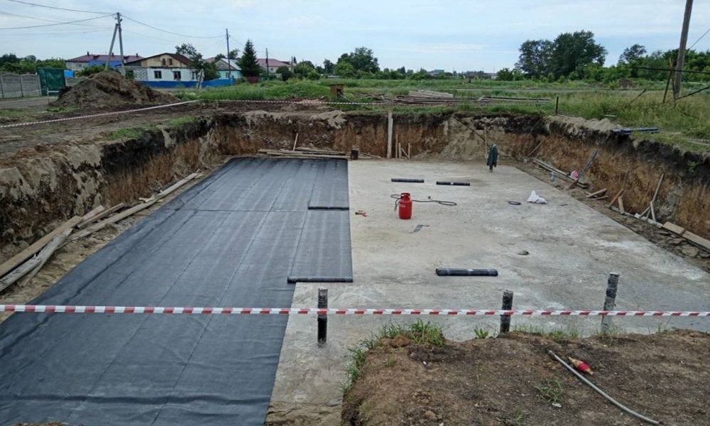 Виталий Хоценко рассказал о строящихся в Омской области водопроводах