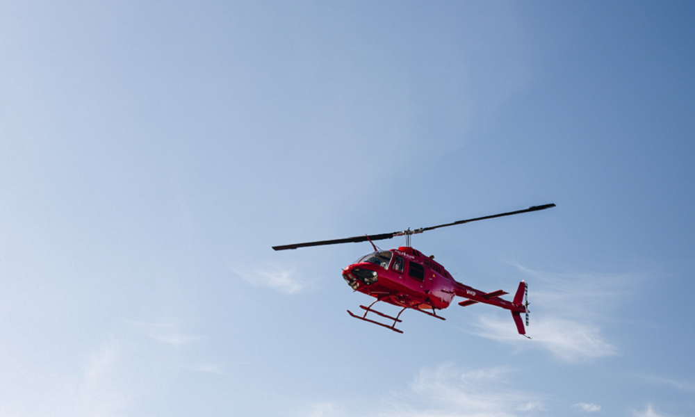 В Омской области экстренно приземлился вертолёт с вахтовиками