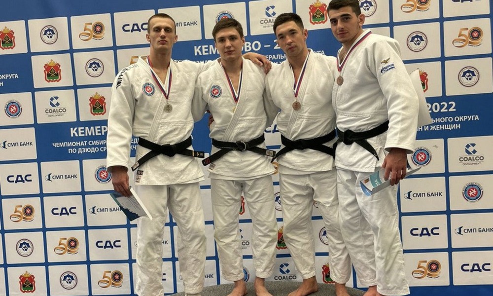 Омич занял третье место на чемпионате Сибири по дзюдо