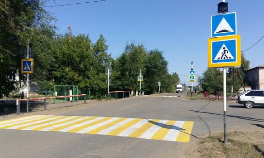 В Омске перед началом учебного года оценили безопасность пешеходных переходов рядом со школами