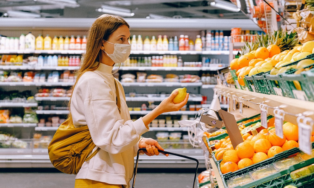 В Омской области отмечаются одни из самых низких цен на повседневные товары среди миллионников
