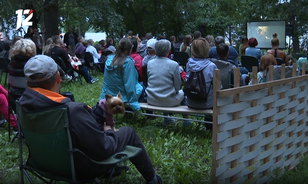 В Омске пройдёт фестиваль уличного кино (18+)