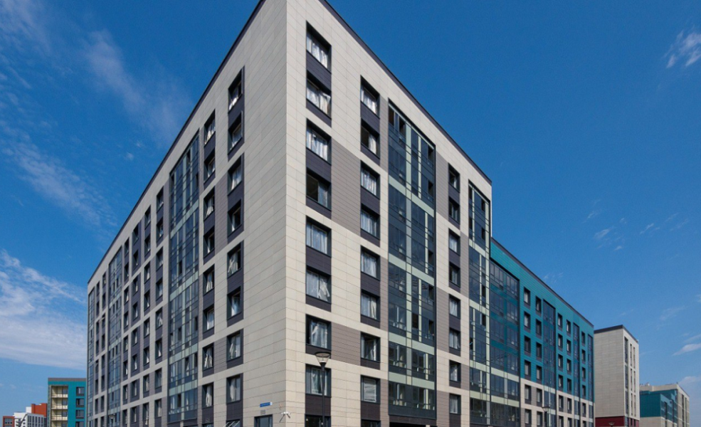 В омском жилом квартале «Зелёная Река» ввели в эксплуатацию новый дом