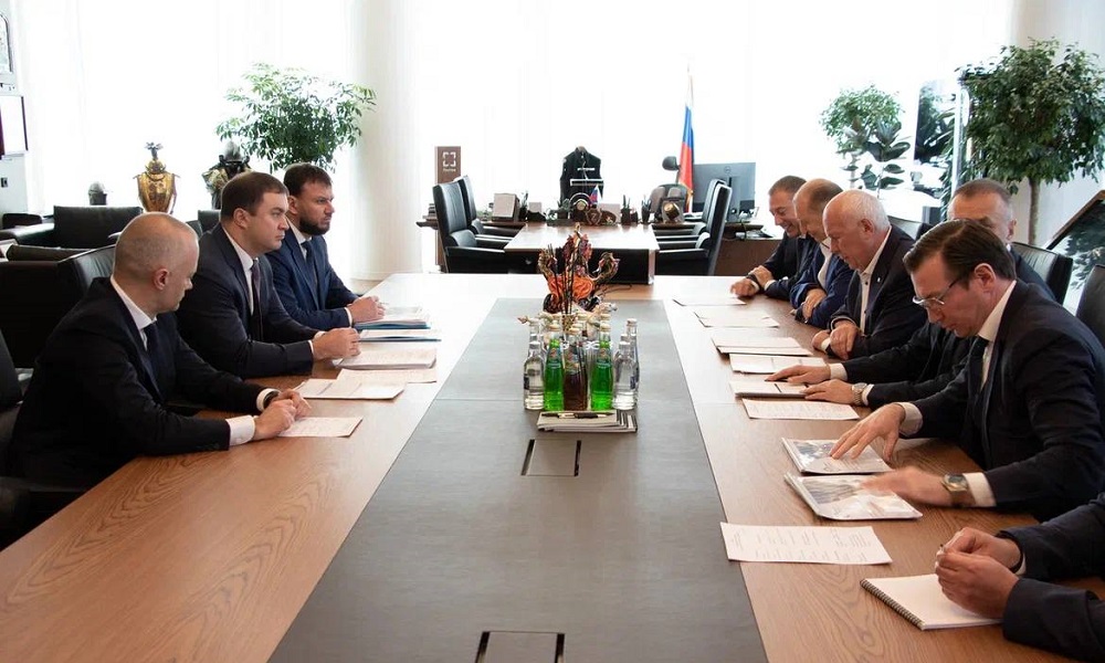 Виталий Хоценко рассказал о создании в Омской области производственно-учебного центра Ростеха 