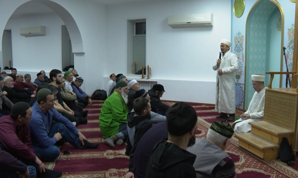 Мусульмане готовятся к священному месяцу — Рамадану