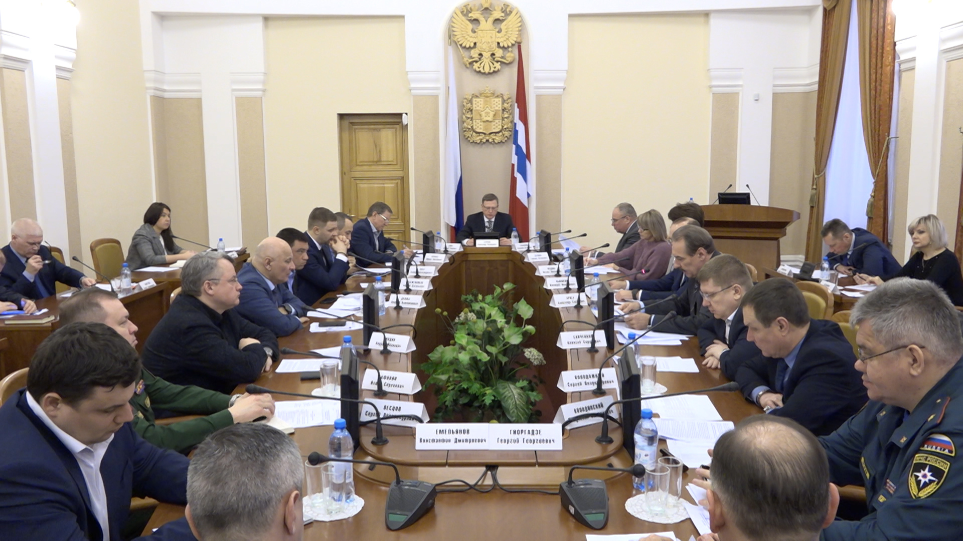 Александр Бурков создал оперативную рабочую группу по  предупреждению завоза коронавирусной инфекции