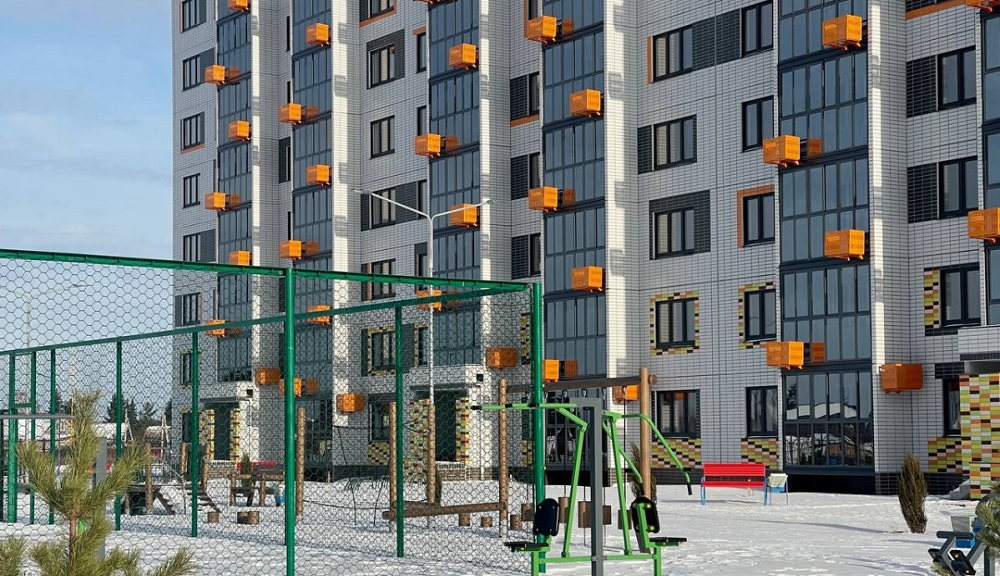 Строители скоро сдадут в эксплуатацию два дома в омском микрорайоне Новый Амур