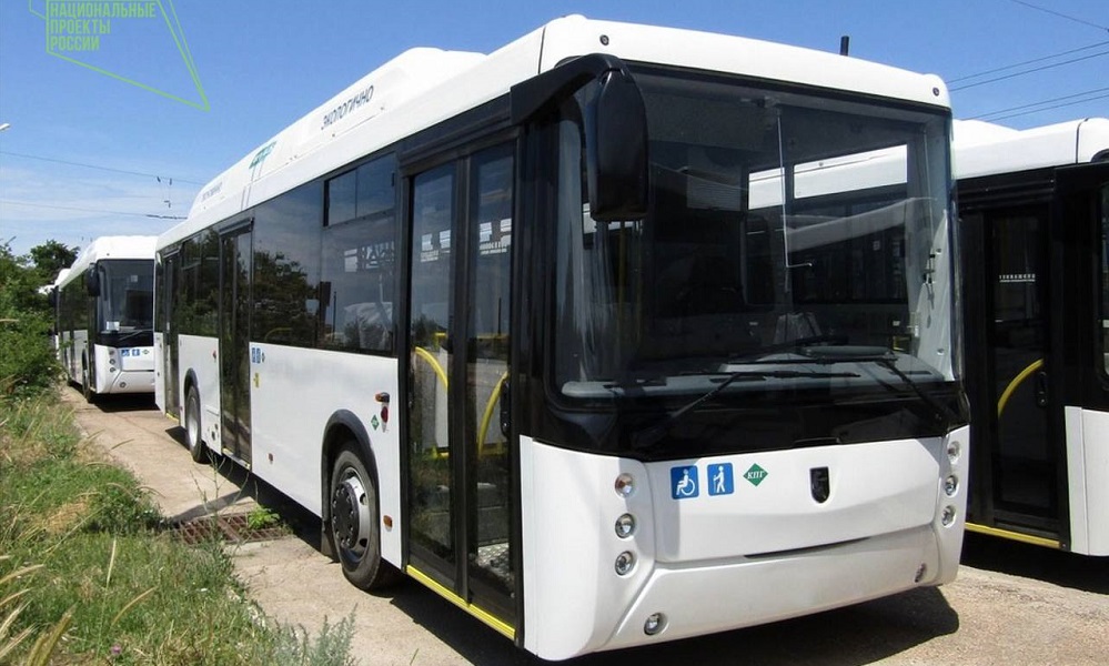 В мэрии Омска подписали контракт на поставку 22 экологичных автобусов 