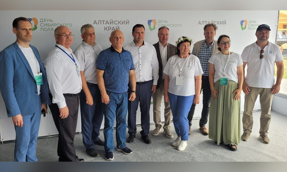 Омская область представила агропродукцию на форуме «День Сибирского поля — 2025»