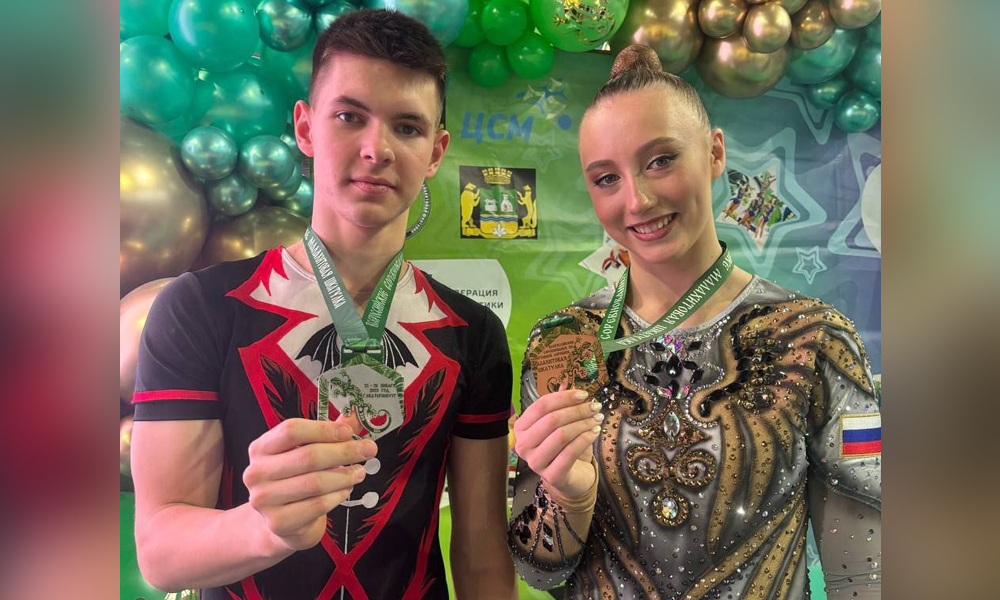 Омские спортсмены привезли две медали со всероссийских соревнований по аэробике