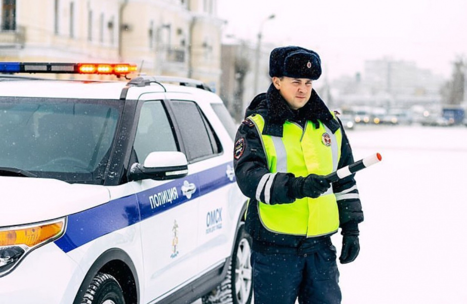 Мэр Сергей Шелест поручил разработать меры по снижению аварийности на дорогах Омска