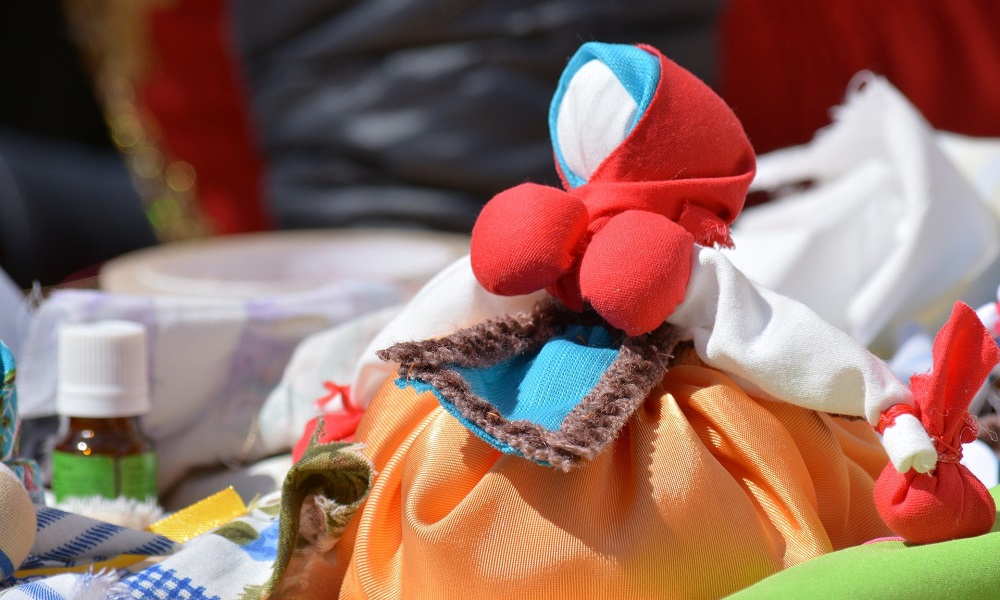 Традиционные сибирские игры и фолк: в Омской крепости откроется игровой семейный клуб «У Кота-Воркота» 