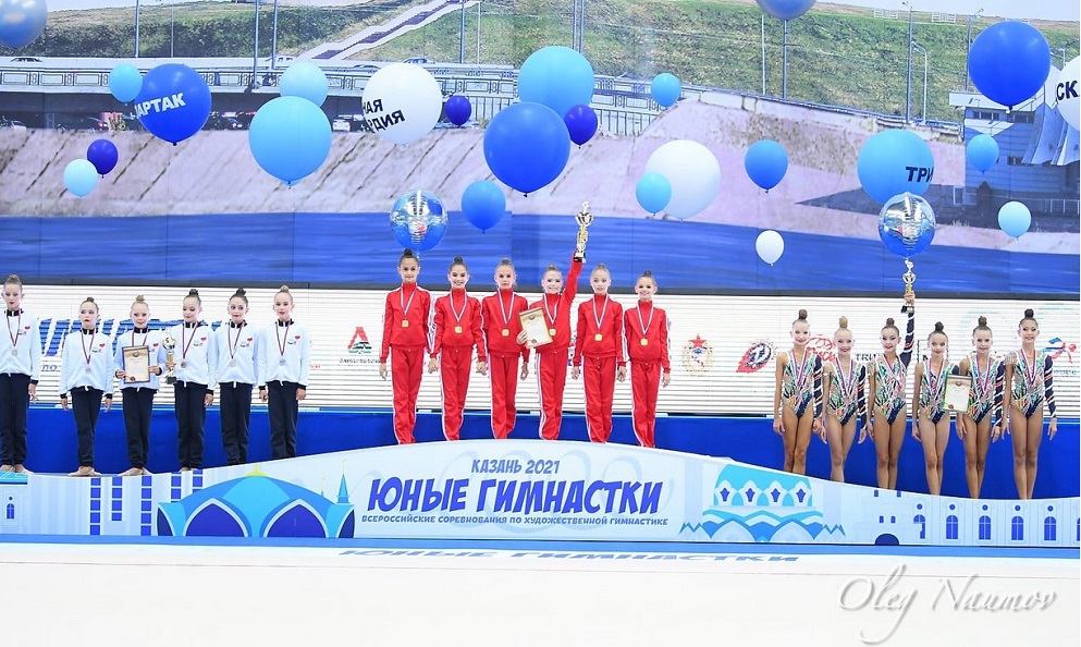 Омские гимнастки завоевали золото всероссийского турнира в Казани