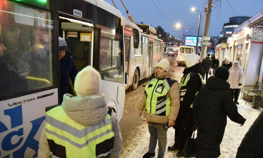 В Омске оштрафовали 18 безбилетников