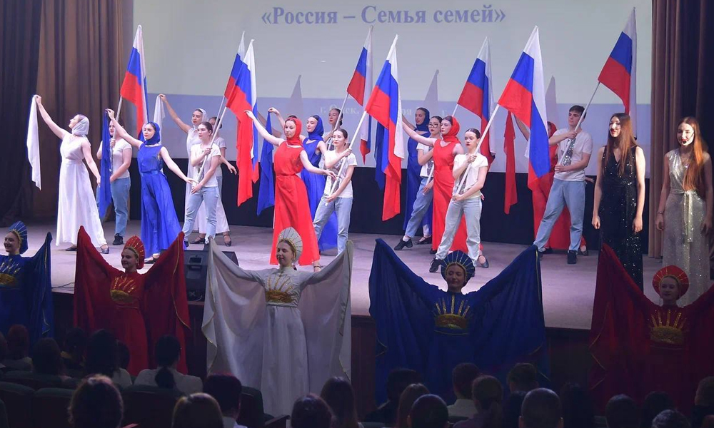 Виталий Хоценко открыл межконфессиональную конференцию в Омске