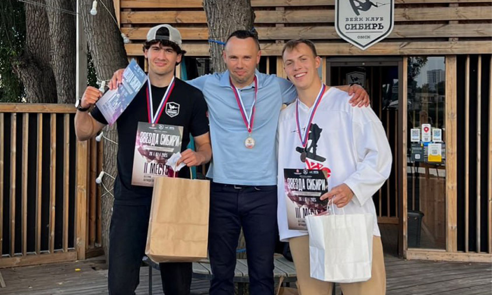 В Омске впервые состоялся межрегиональный турнир по вейкборду «Звезда Сибири»