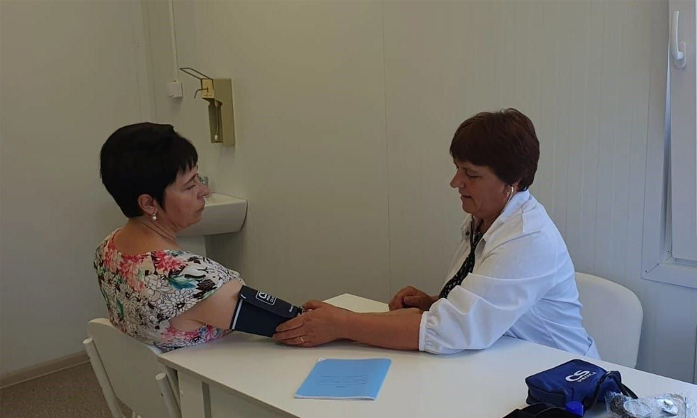 Омские медики рассказали, как понять, грозит ли вам гипертония и как правильно измерять давление