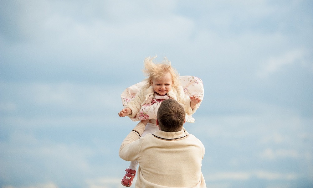 Новый праздник: как омские папы встретят День отца?