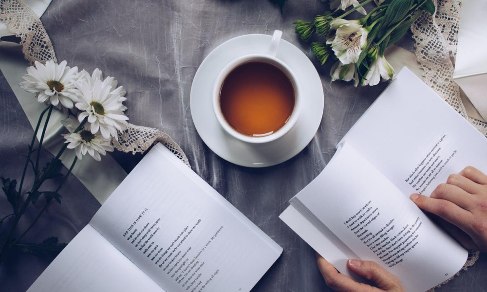 Омичам предложили озвучить книги для незрячих и слабовидящих