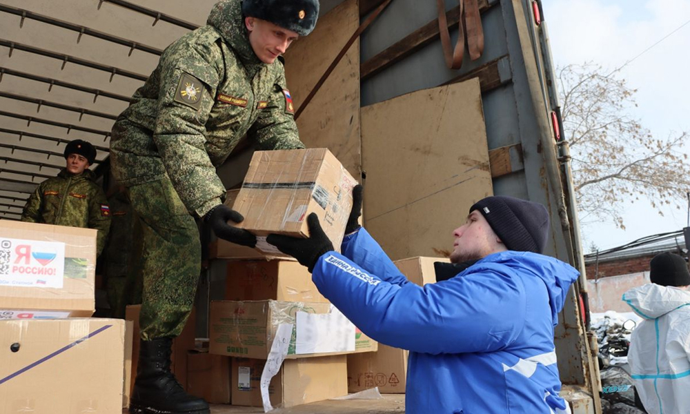 Из Омска отправили крупную партию гуманитарной помощи в Стаханов