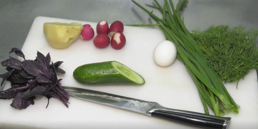 В Омске за год подорожали продукты для окрошки