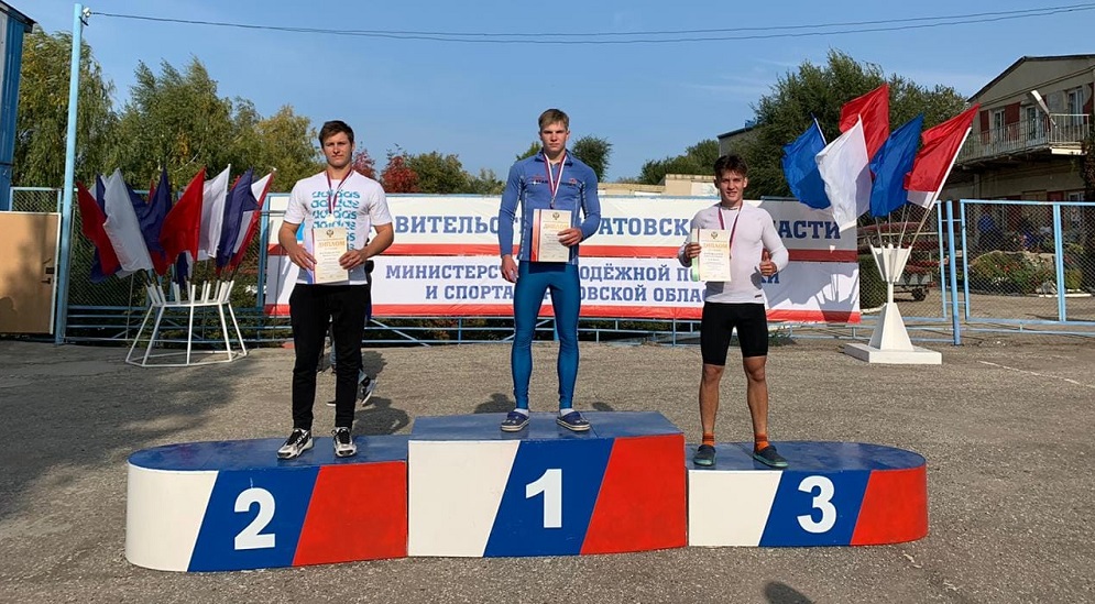 Омич завоевал серебряную медаль на первенстве России по гребле 