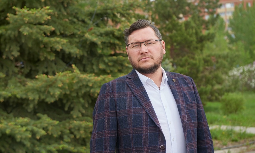 Победитель праймериз  «Единой России» Алексей Половников прокомментировал новый закон о регистрации новорождённых