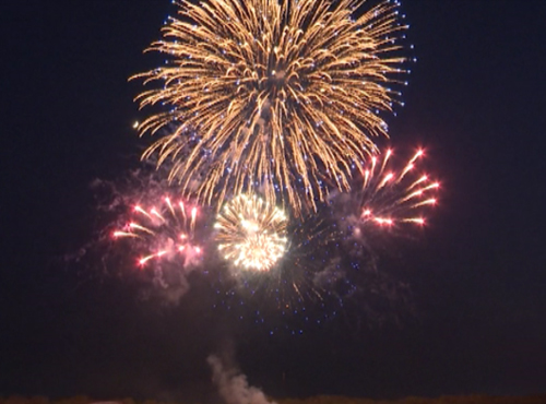 Омичи могут выиграть билеты на международный фестиваль фейерверков