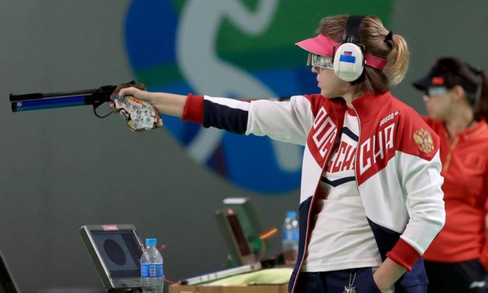 Виталина Бацарашкина завоевала бронзовую медаль на международных соревнованиях по стрельбе 