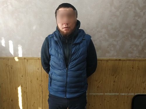 Напавший на таксиста омич поживился деньгами и телефоном