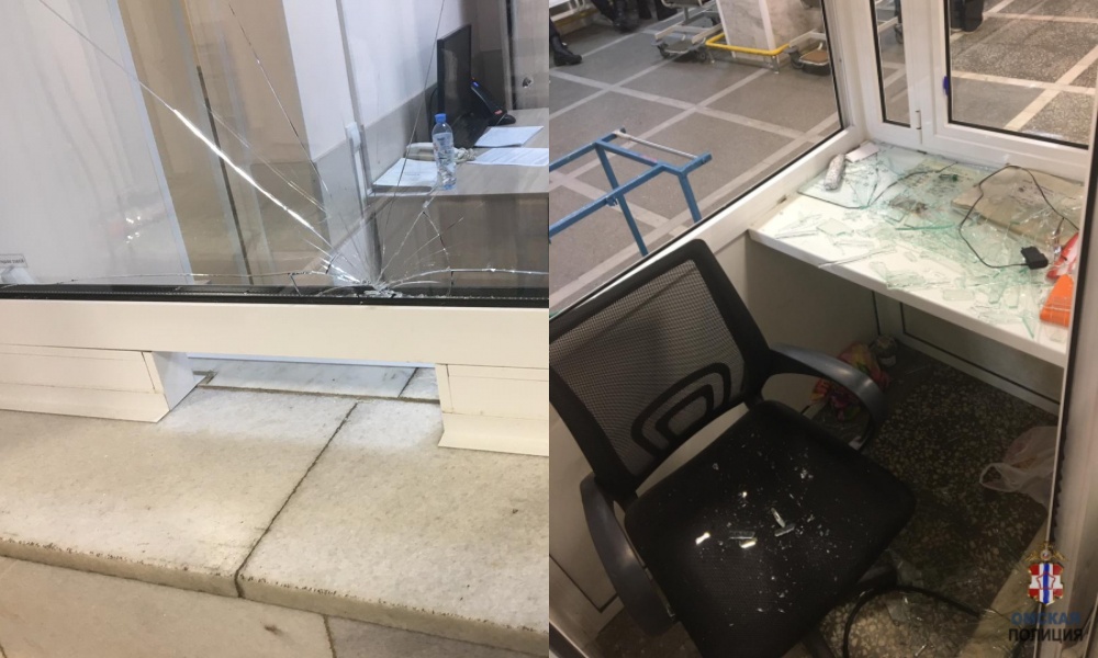 Пьяный омич поругался с охранником и лавкой разбил стекло в больнице [ВИДЕО]