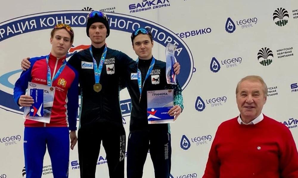 Омский конькобежец завоевал 4 медали на всероссийских соревнованиях