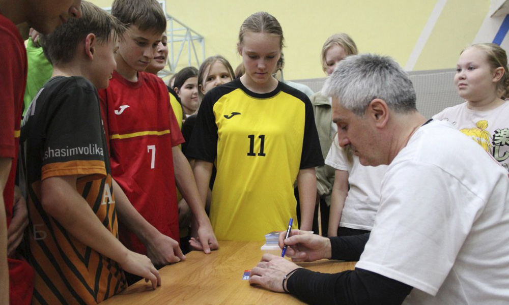 Олимпийский чемпион Игорь Лавров провёл для омских спортсменов мастер-класс