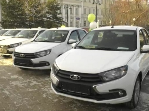 В Омске лучшие аграрии получат автомобили