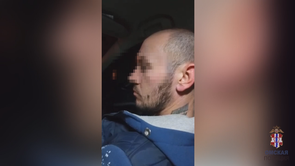Омские полицейские задержали работника автомойки, который угнал машину из сервиса, чтобы развлечься