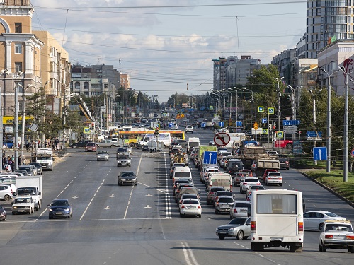 В Омске специалисты остались довольны качеством ремонта дороги на Ленинградской площади