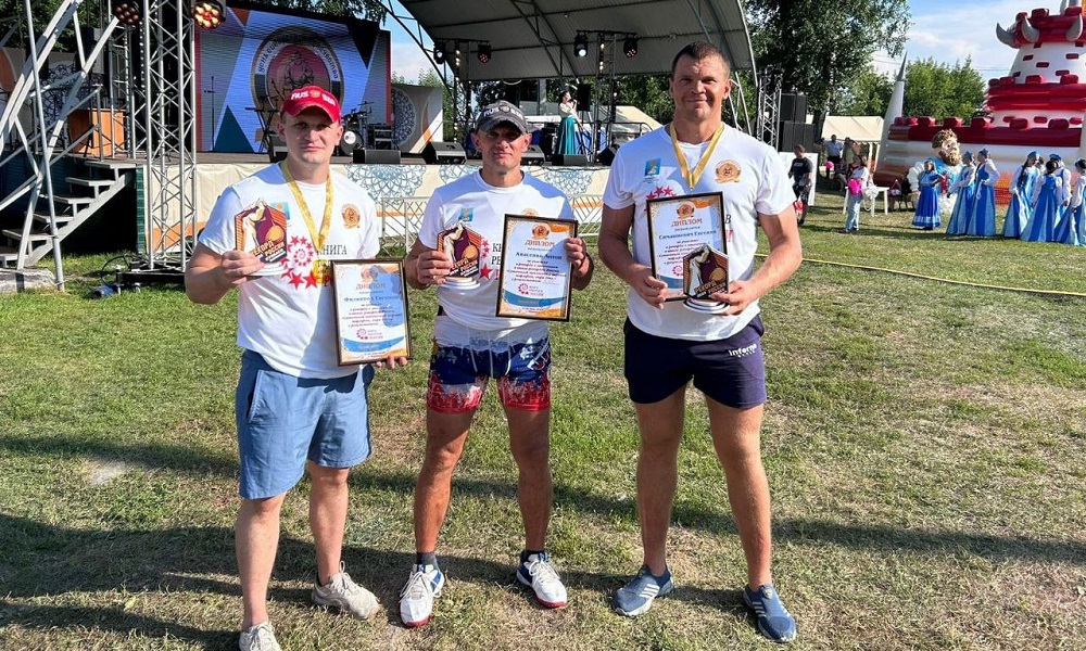 Омские гиревики установили рекорд России