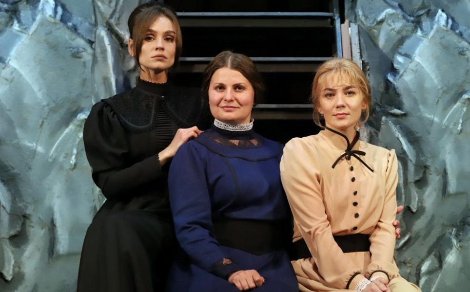 Спектаклем «Пленник морей» (16+) Северный драматический театр им. Ульянова завершит XXI сезон