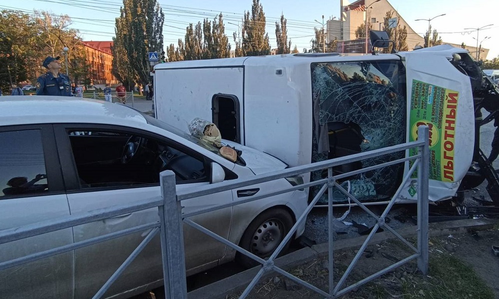 Суд поставил точку в истории ДТП с маршруткой-перевёртышем, в котором пострадали 14 омичей