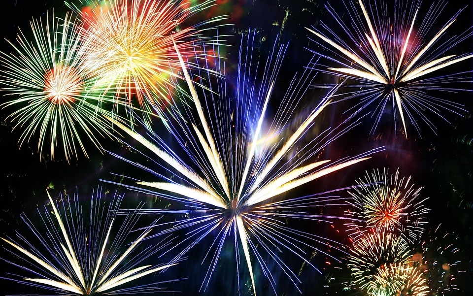 Несовершеннолетним россиянам не продадут пиротехнику