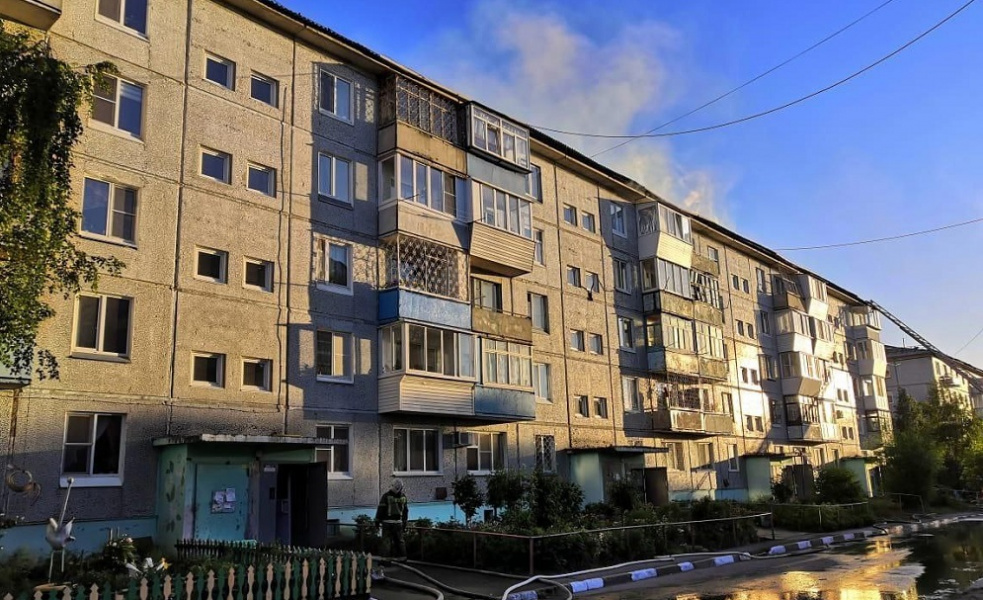 Неудачно поужинал: виновнику пожара в пятиэтажке на улице Попова назначили обязательные работы