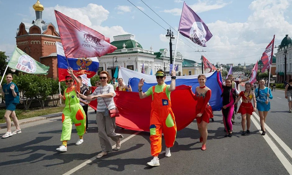 В Омске впервые состоялся фестиваль «Цирк на Любинском»