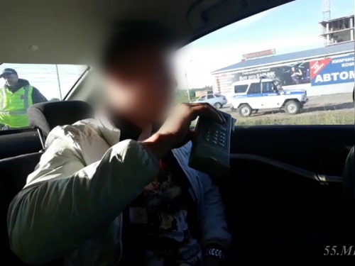 Пьяный омич без прав угнал Hyundai знакомого