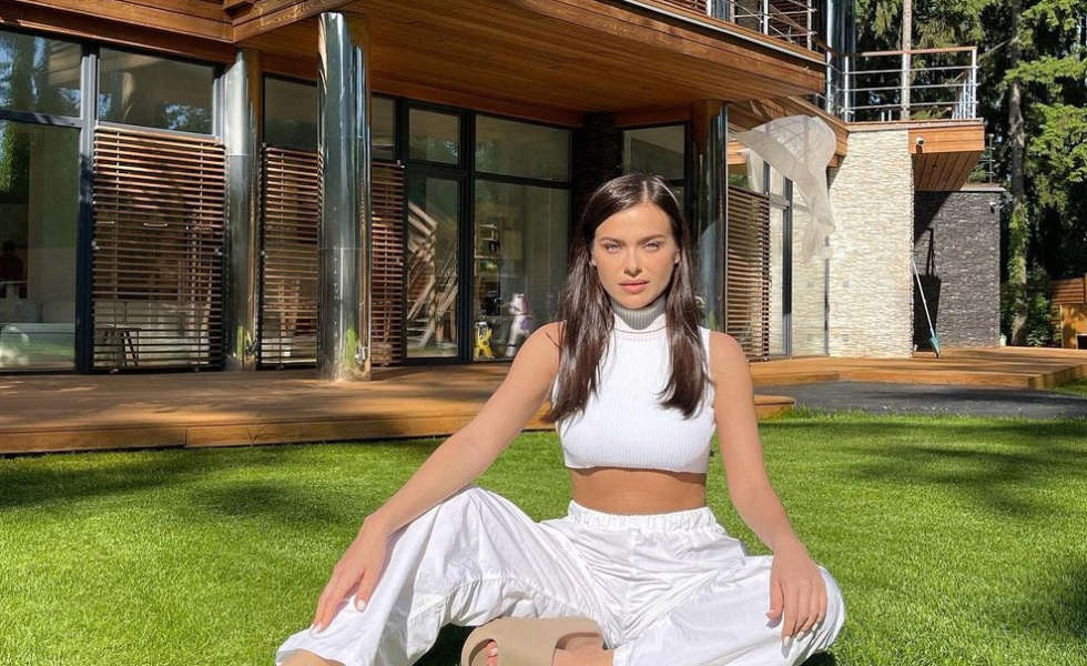 Омский суд рассмотрит иск голландского издания против Елены Темниковой 