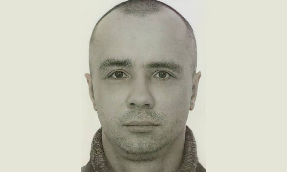 В Омской области больше месяца ищут 33-летнего мужчину с татуировкой на руке 