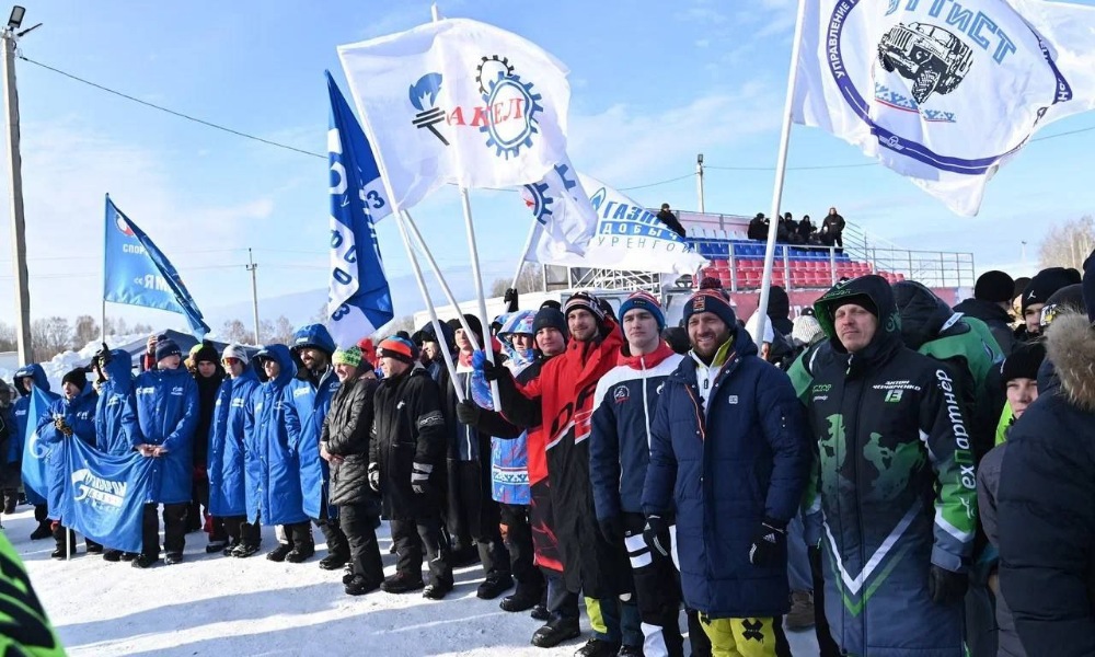 Виталий Хоценко приветствовал участников чемпионата России по снегоходному кроссу 