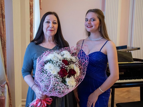 7 талантливых омичей признаны "Молодыми дарованиями России"